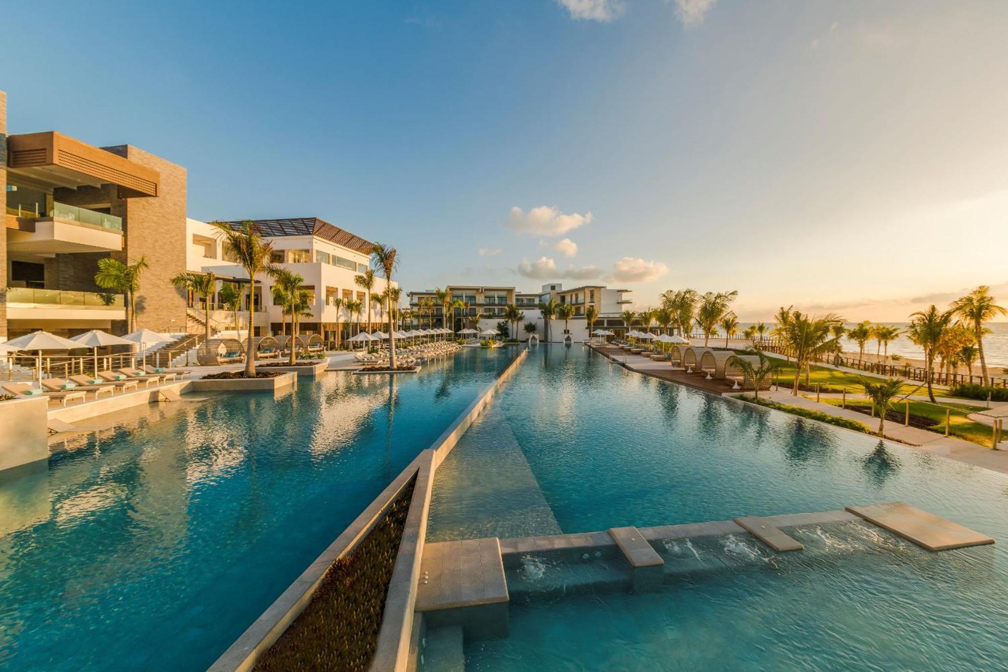 Haven Riviera Cancun (Adults Only) Alfredo V. Bonfil Luaran gambar